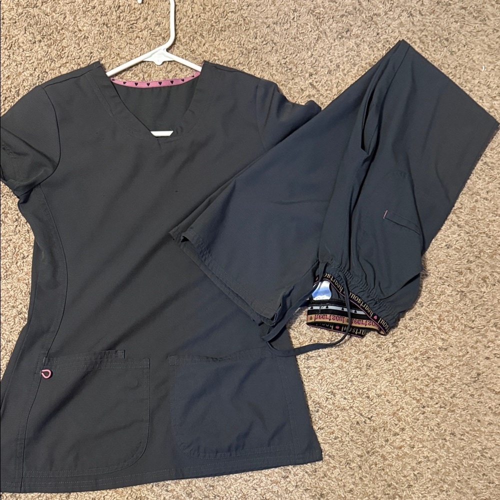 HeartSoul Women's Gray Scrub Top
